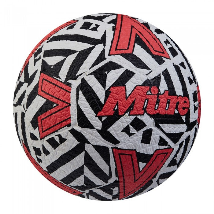MITRE STREET SOCCER FOOTBALL WHITE /BLK / RED - SIZE 5