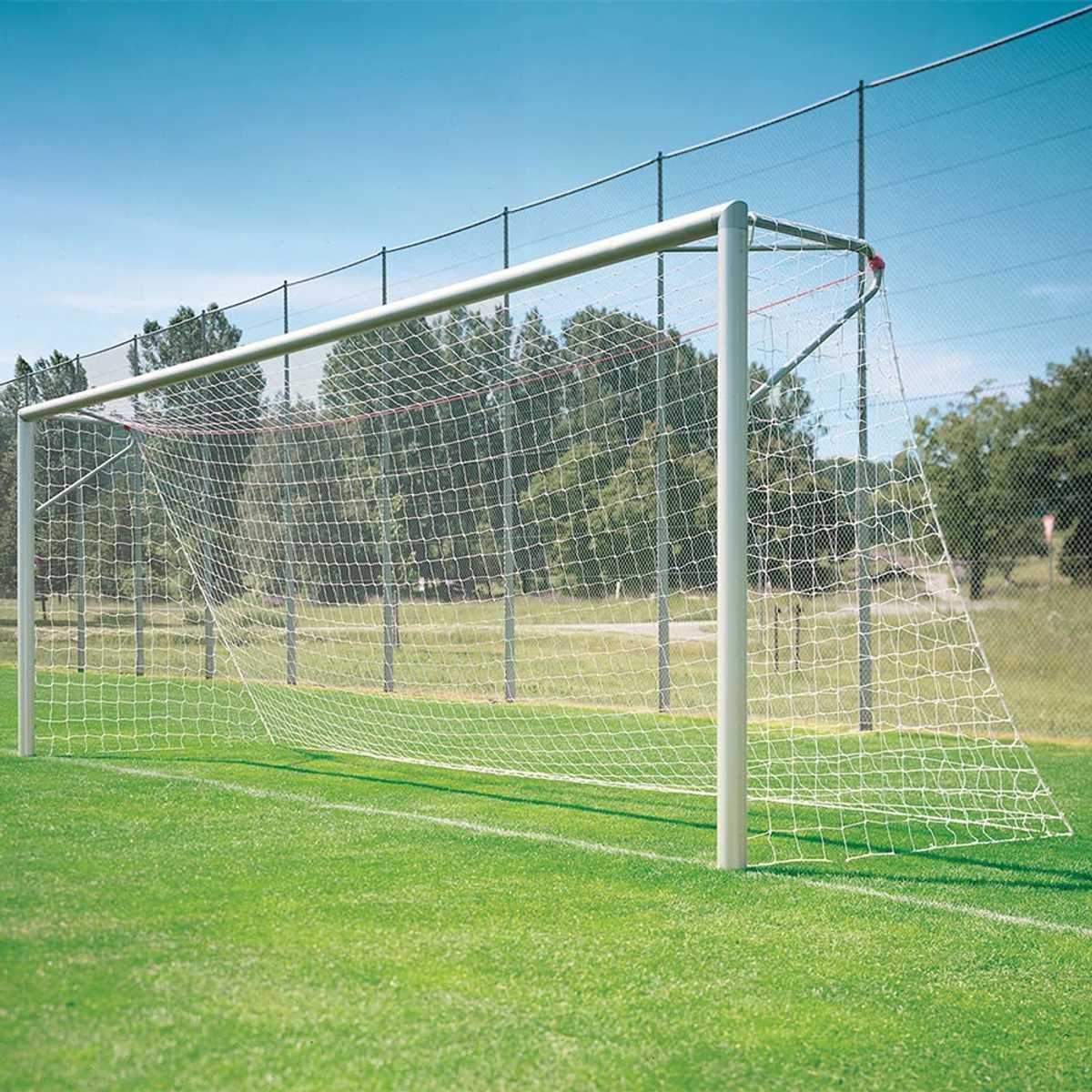 Sabre Club Steel Socketed Goals (Pair)